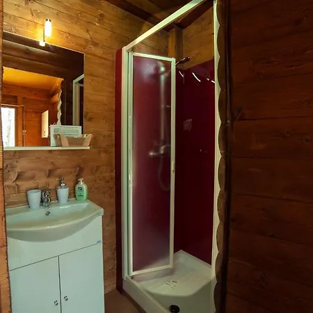 Chalet Nel Bosco - Tenuta Bocchineri Chalet