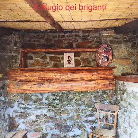 Chalet Nel Bosco - Tenuta Bocchineri Rogliano