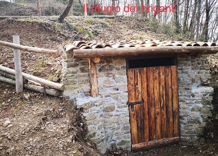 Nel Bosco - Tenuta Bocchineri Chalé Rogliano