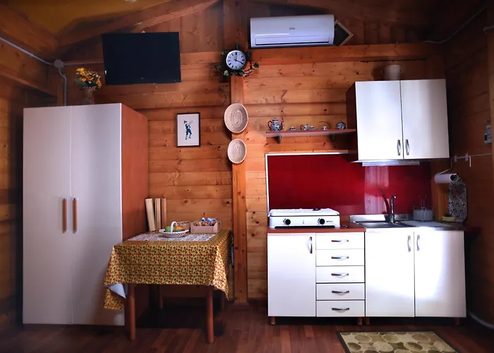 Nel Bosco - Tenuta Bocchineri * Rogliano